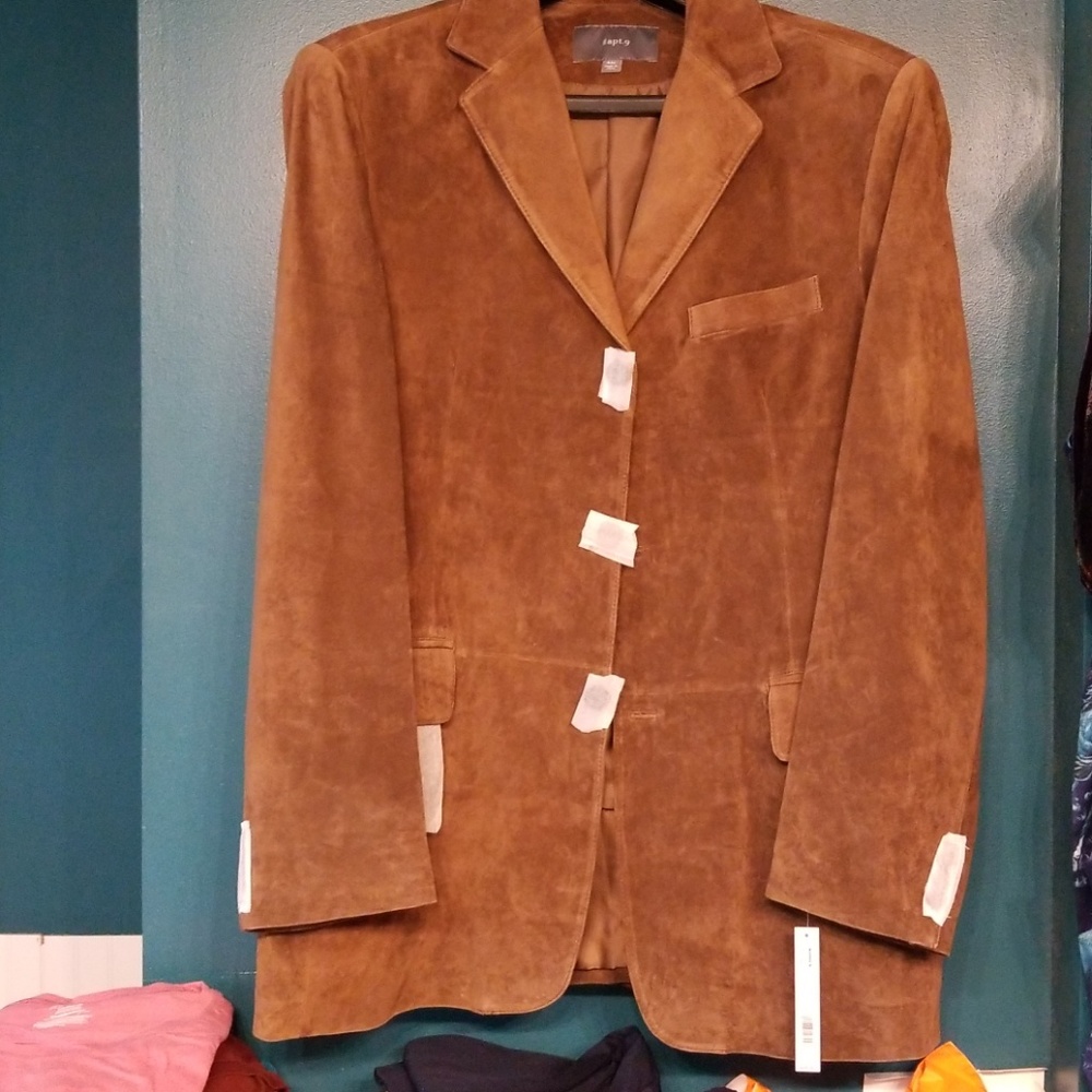 Men's brown suede blazer